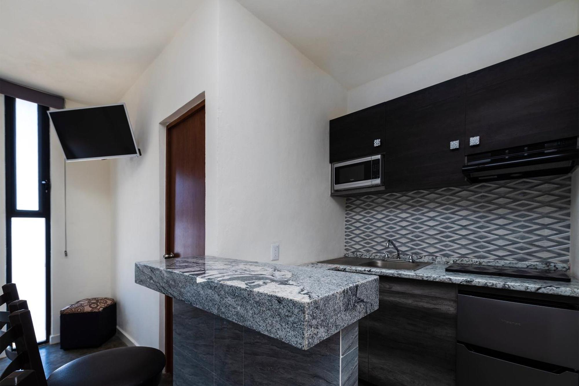 Capital O Hotel Joyma Suites, San Luis San Luis Potosí Eksteriør bilde